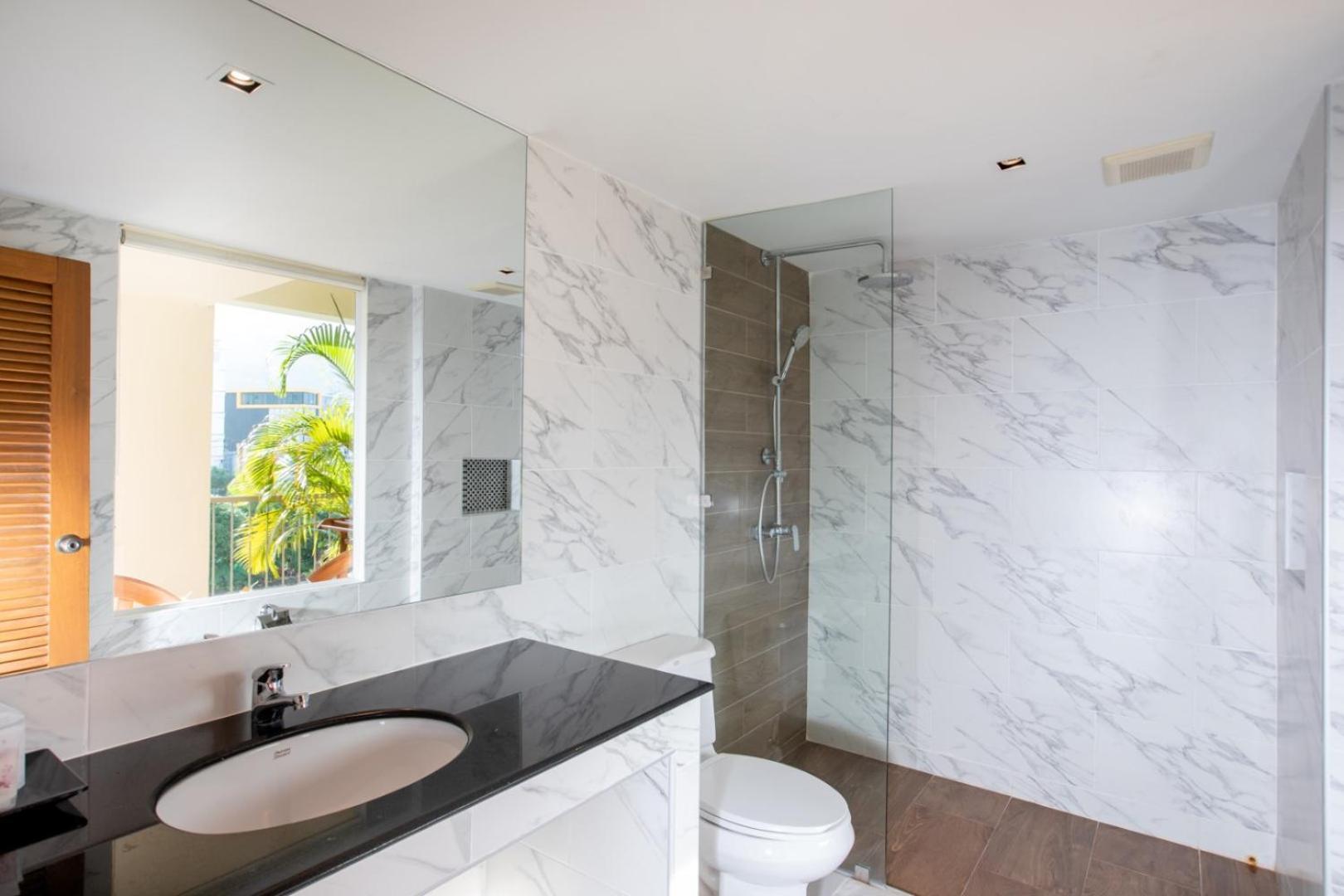 Orchid Garden Hotel Patong Екстер'єр фото