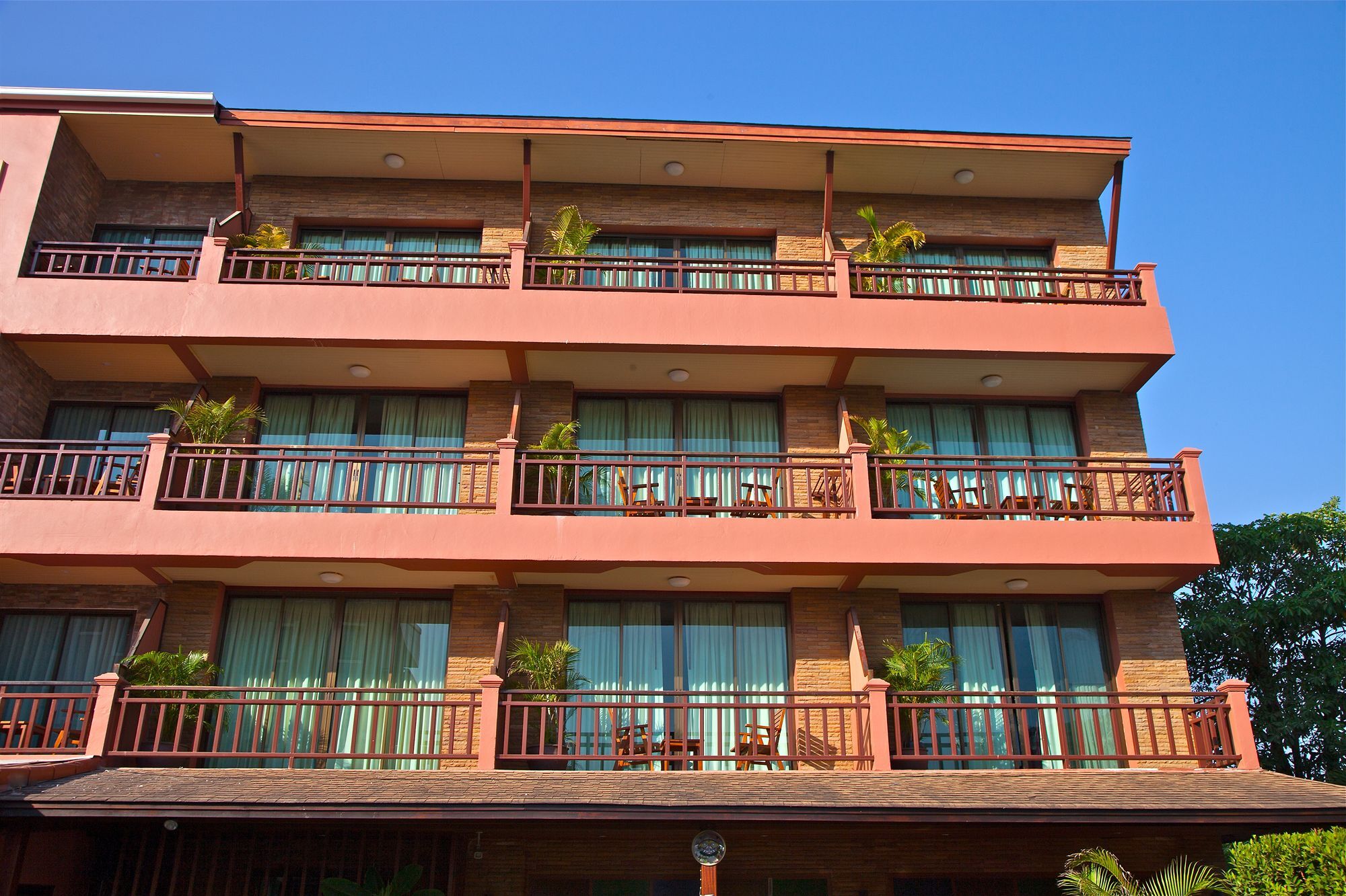 Orchid Garden Hotel Patong Екстер'єр фото