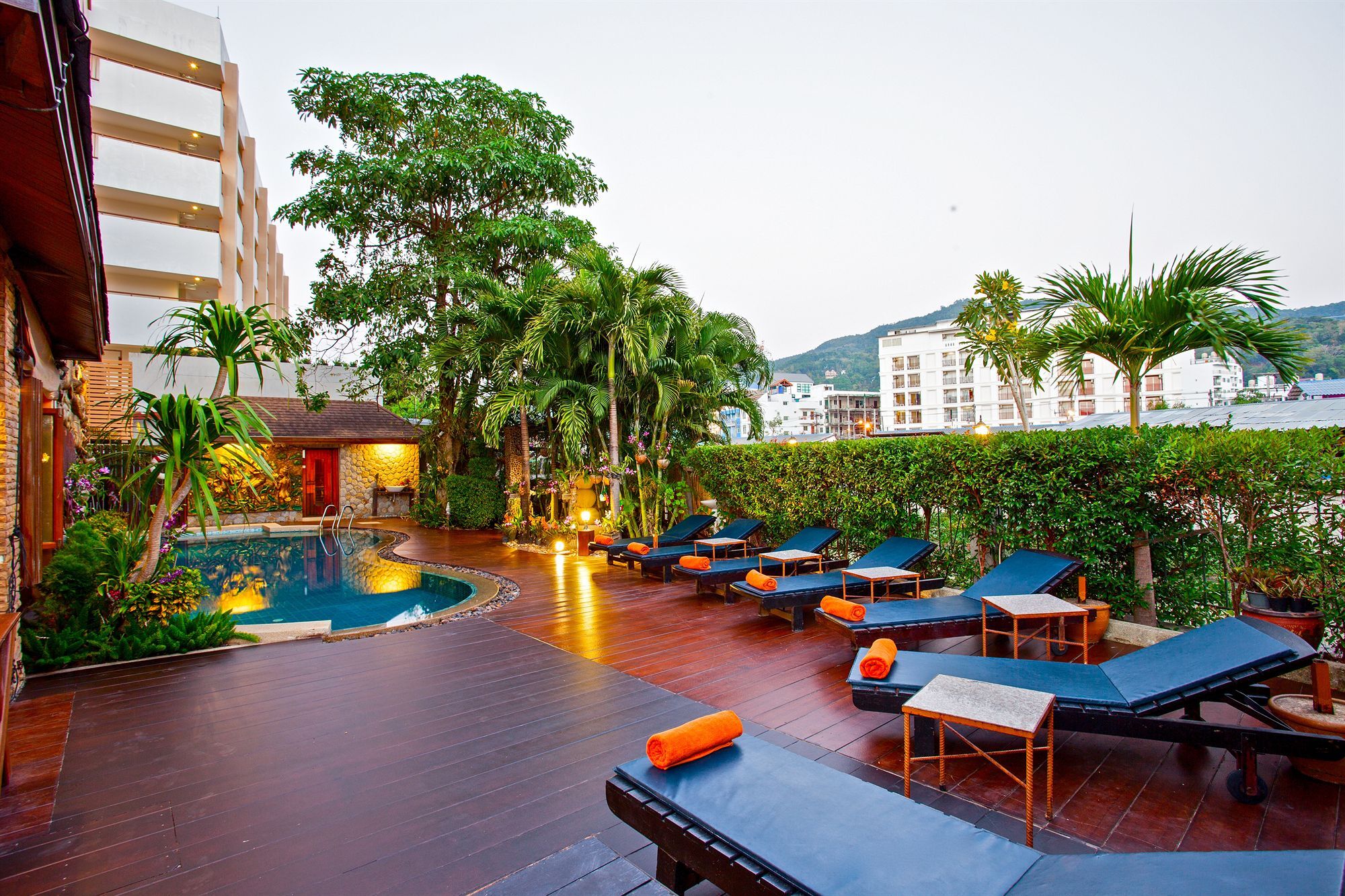 Orchid Garden Hotel Patong Екстер'єр фото