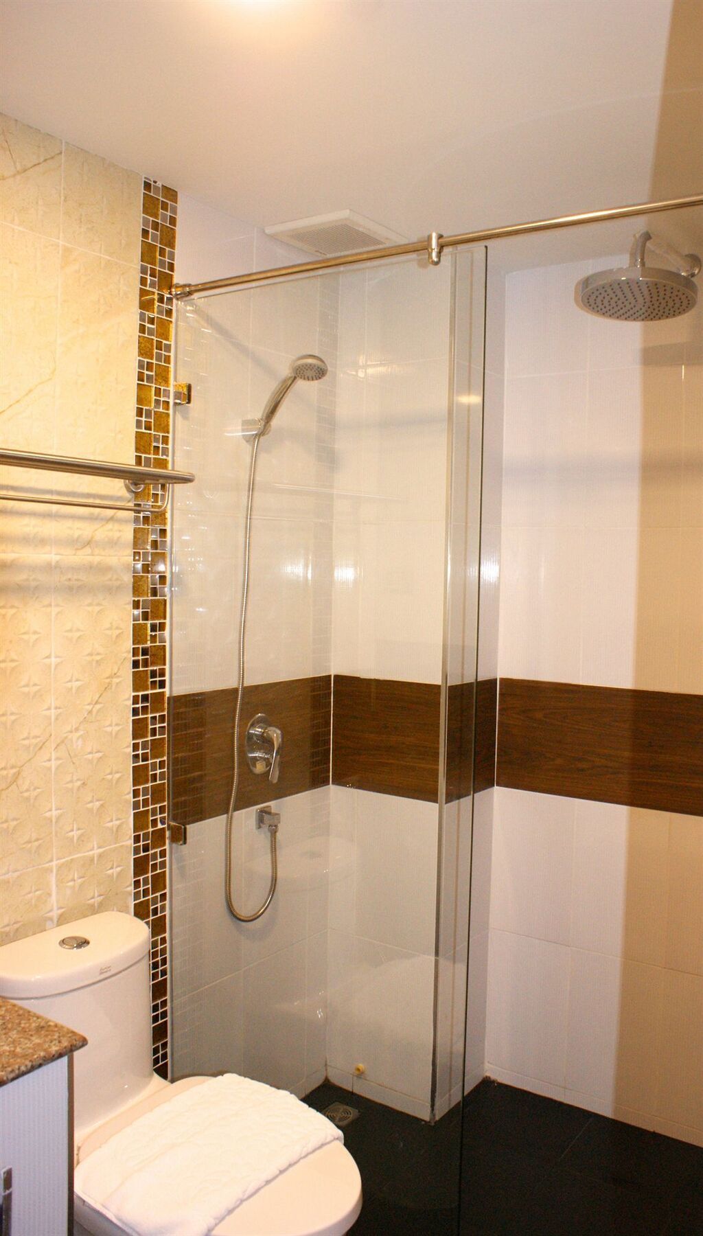 Orchid Garden Hotel Patong Екстер'єр фото